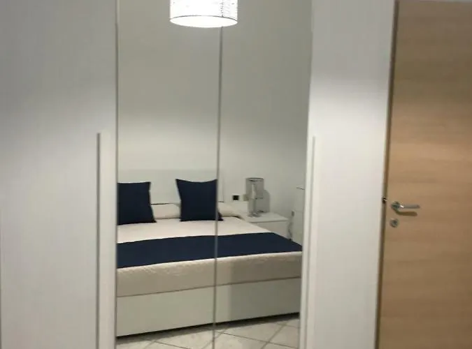 Station's Windows Λα Σπέτσια